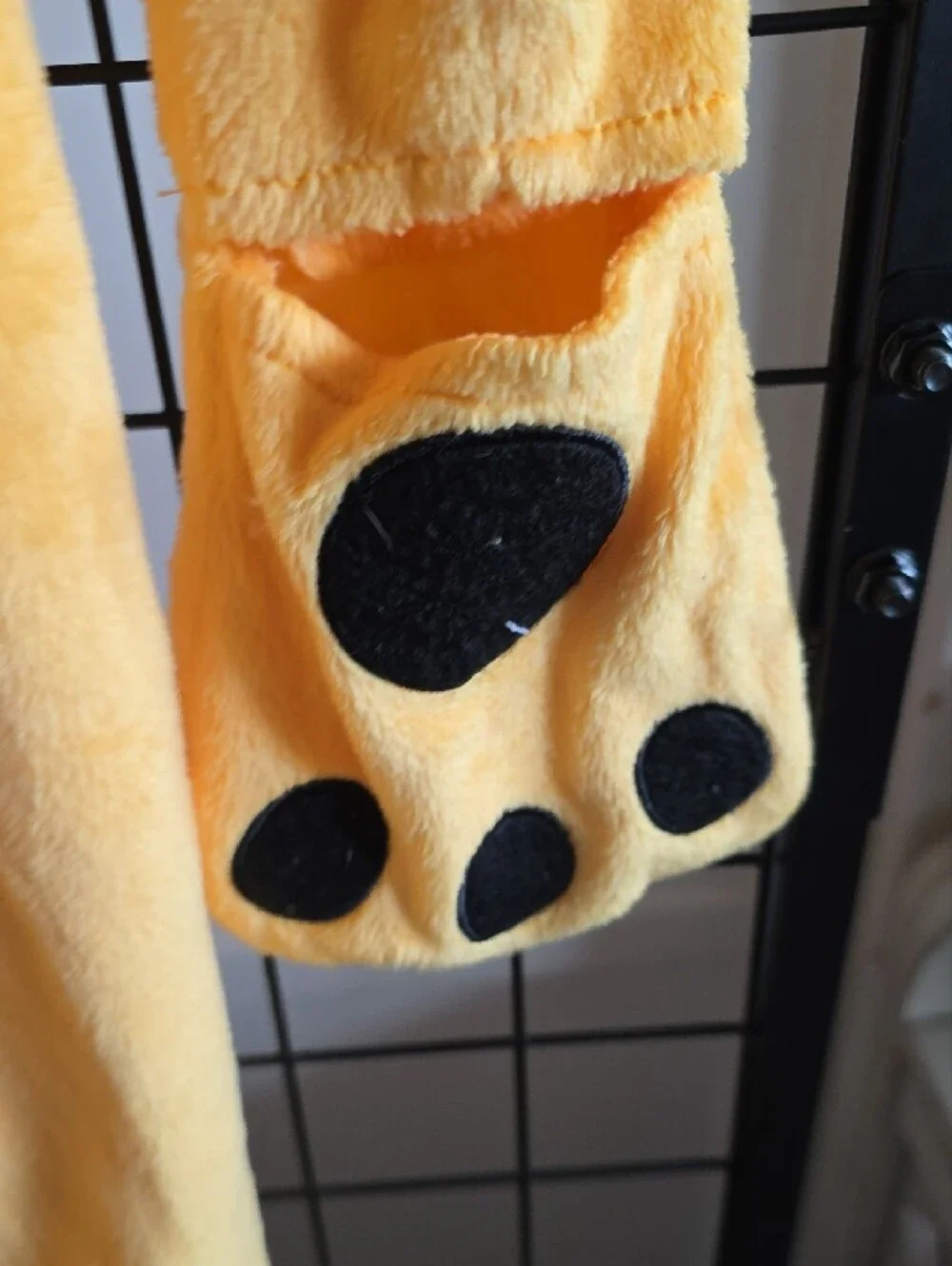 Disney Yellow Plush Character One-Piece Footie with Hood and Paw Mitts Size 3/4T - Picture 4 of 9